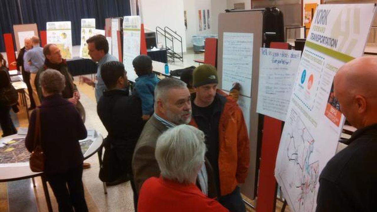 York County residents submit their ideas for growth to planners during  meeting in 2015 at Oakridge Middle School in Lake Wylie.