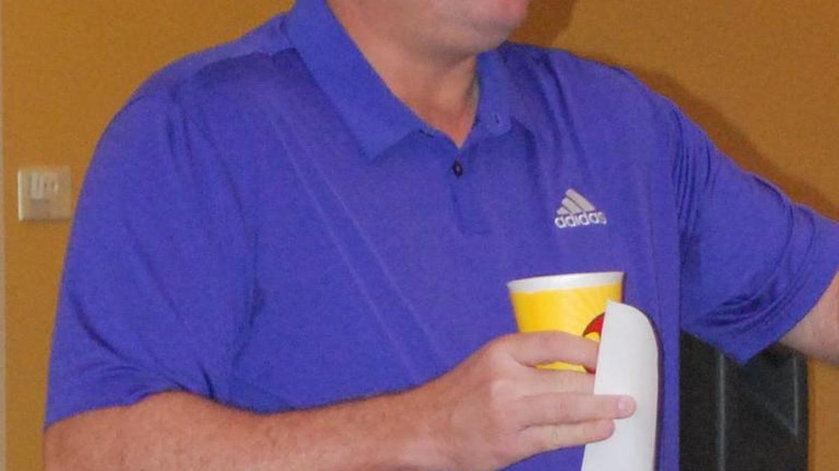 Fort Mill High alum and Golf Channel on-air talent Charlie Rymer shared stories and auctioned items Saturday to raise money for the boys and girls golf teams.