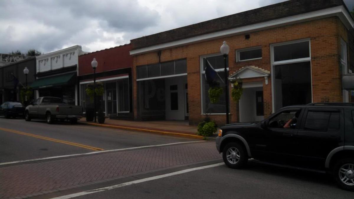 The 200 block of Main Street in Fort Mill will have a restaurant and brewery in coming months.