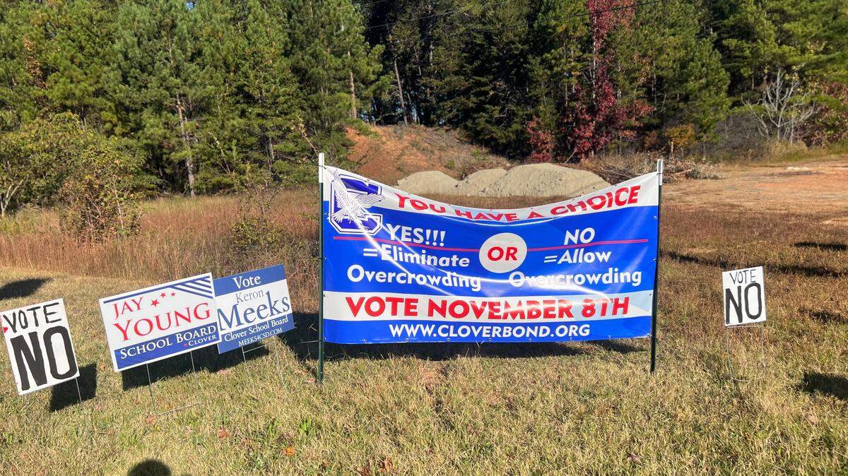 Early returns late Tuesday indicated that the proposed bond for the Clover School District would pass.