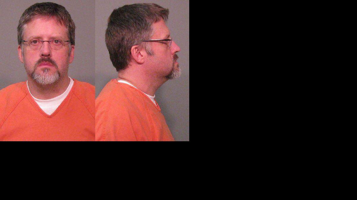 
Robert Jeffrey Taylor
