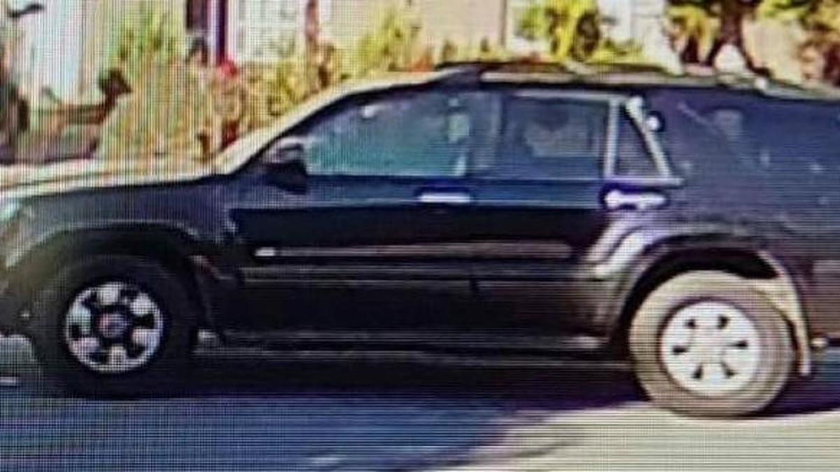 Surveillance photos of the suspect’s car
