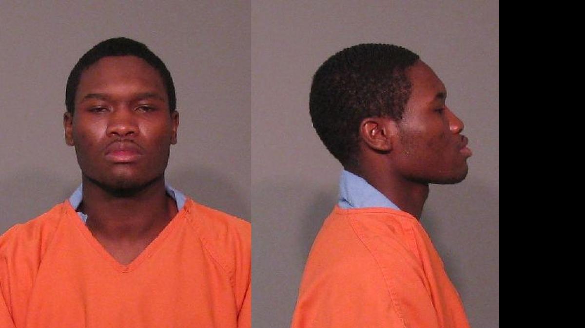 
Davontay Henson
