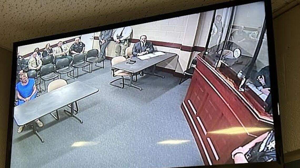 Dashcam shows SC man point gun before York Co. deputies shoot him, prosecutor claims