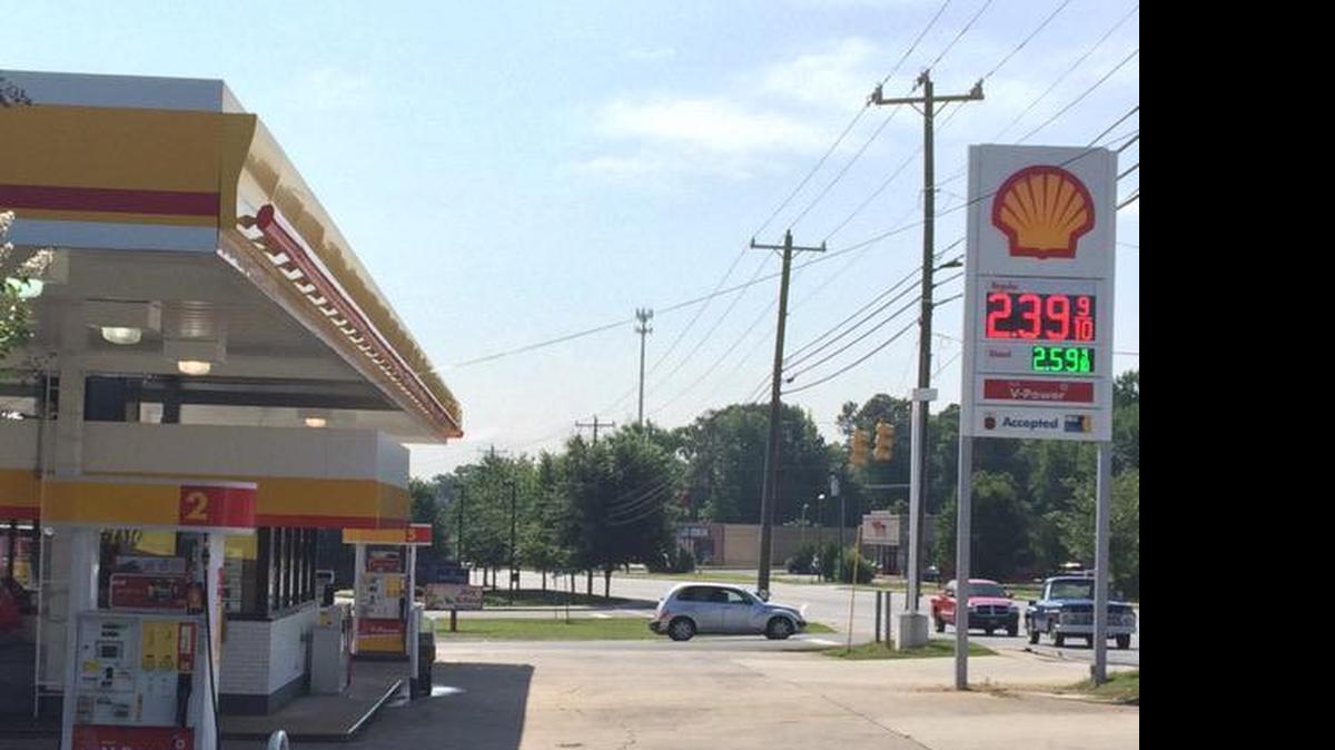
York Police are looking for two men who robbed the Shell gas station on East Liberty Street Tuesday night.
