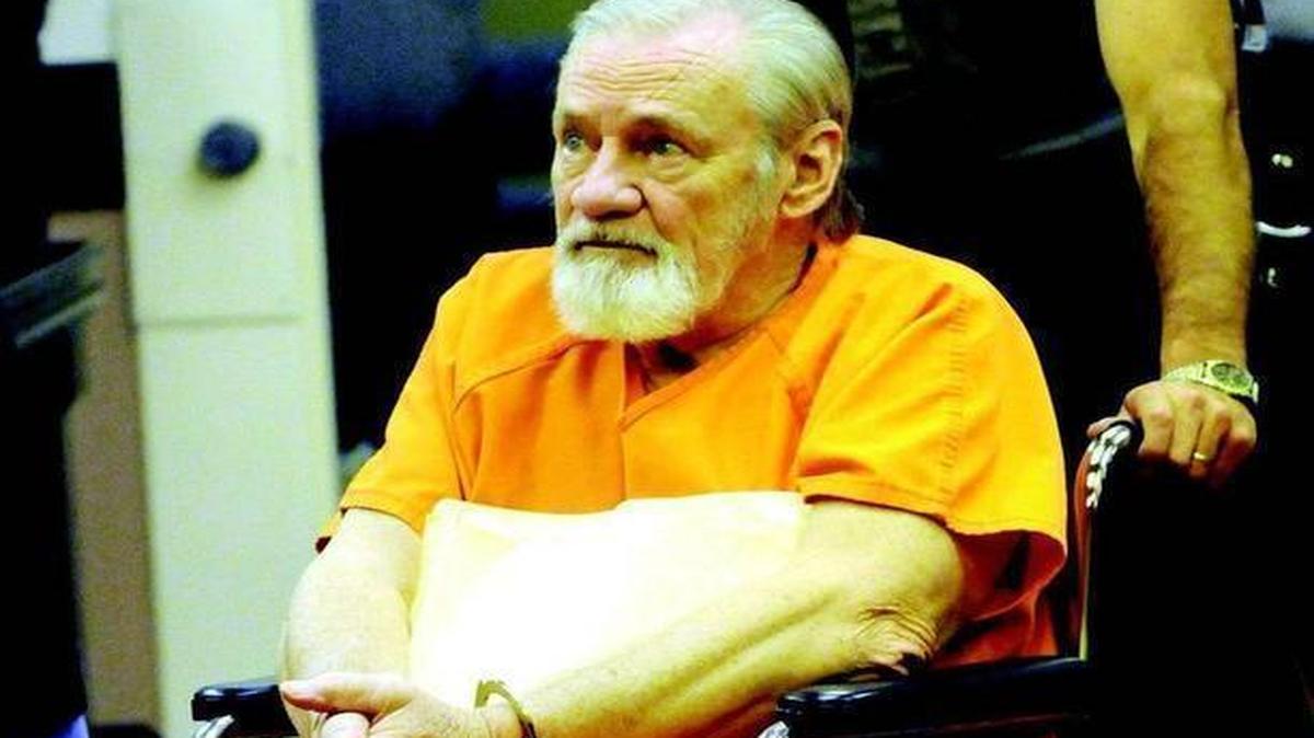 
A York County sheriff’s deputy pushes Gustave Hartner of Clover into court for his sentencing in 2009. He was sentenced to seven years in prison for shooting his 90-year-old wife in what he called a mercy killing.
