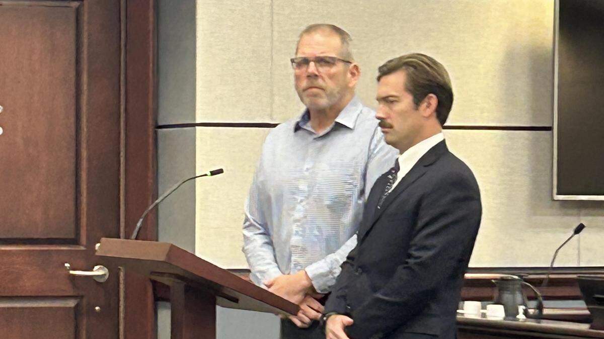 Lafe Hunter Thompson, left, with his lawyer, Zac Fry, in York County, South Carolina, criminal court on Jan. 5, 2026. Thompson pleaded guilty to a sex act with a minor in Fort Mill.