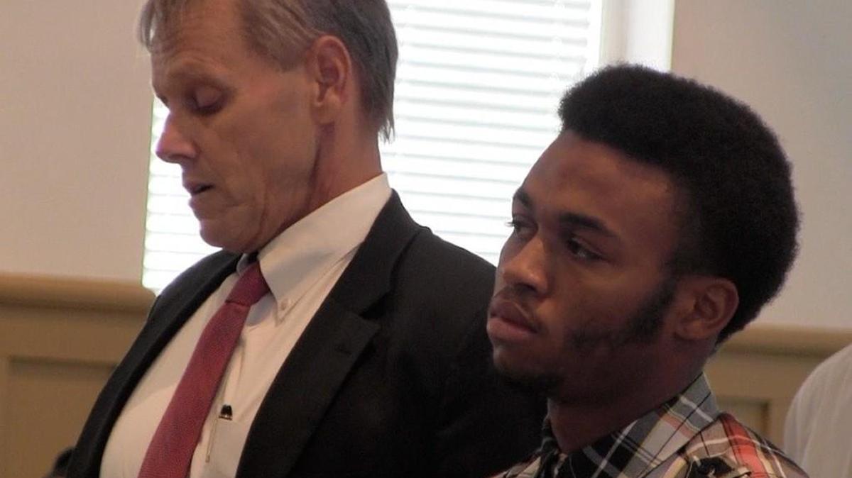 
Jon-Michael Sanders, right, in court with his lawyer Barney Giese.
