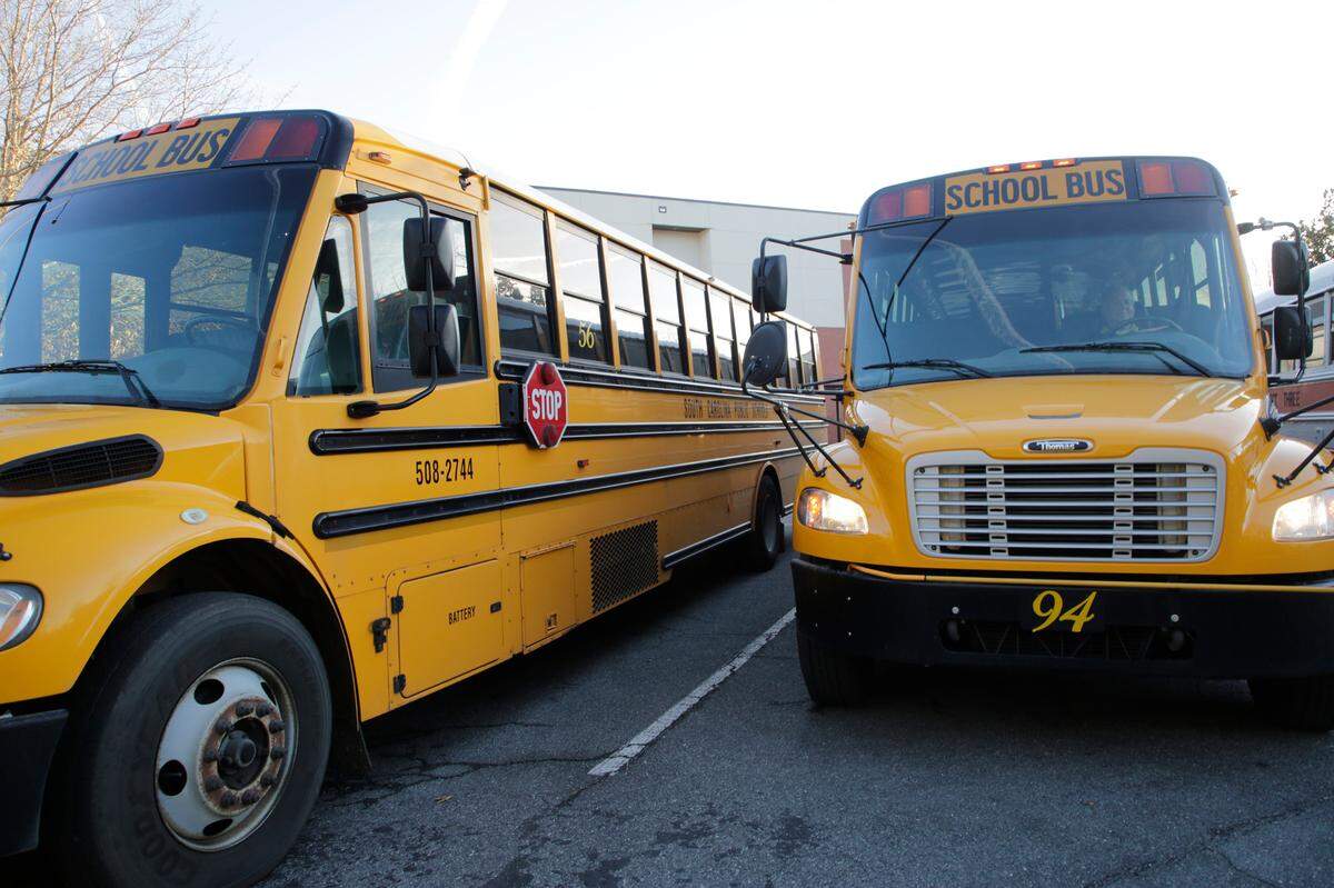 Thousands of people are moving to the Charlotte area. The area has top-ranked school districts in Rock Hill, Fort Mill, Ballantyne and Clover.