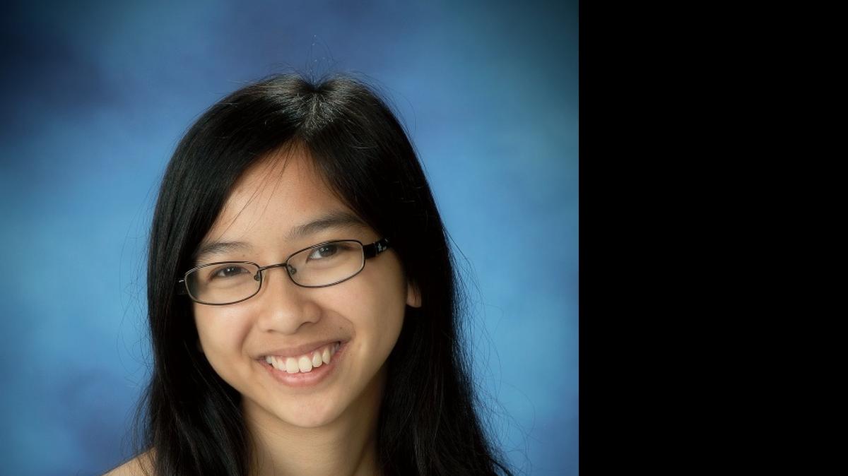 
Valedictorian Kelly Thanh Nga Le
