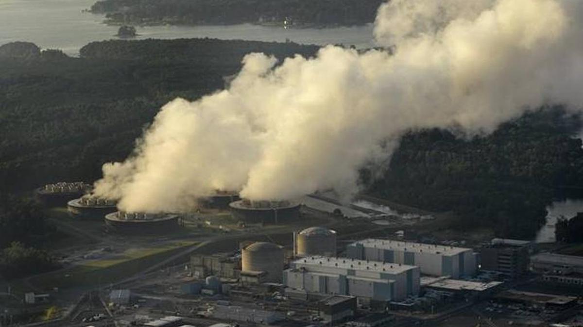 Steam rises from the Catawba nuclear station on Lake Wylie in August 2016.