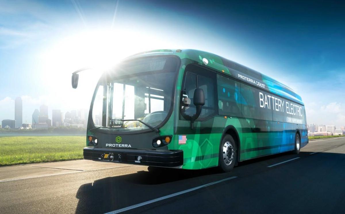 This image shows a 40-foot Proterra bus. Rock Hill’s proposal calls for a small fleet of 35-foot buses.