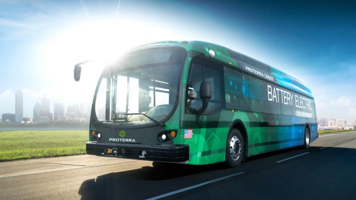 This image shows a 40-foot Proterra bus. Rock Hill’s proposal calls for a small fleet of 35-foot buses.