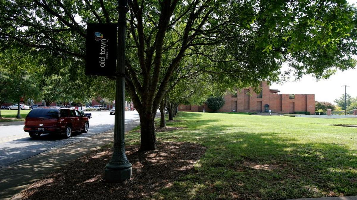 
A second apartment building on East Main Street has the go-ahead from the Rock Hill City Council. It will go on the corner of Main and Dave Lyle by the parking garage from Lat Purser, the same developer doing the 139 Main construction.
