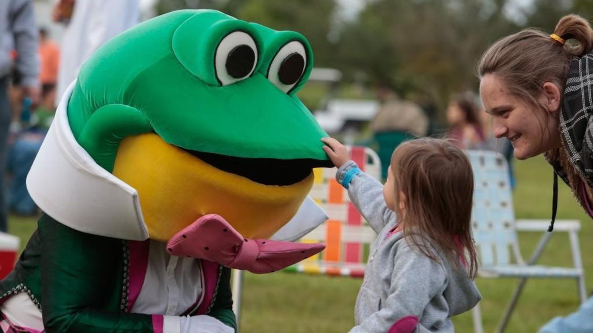 Come-See-Me mascot Glen the Frog is popular among the scads of kids who flock to Rock Hill’s annual spring festival.