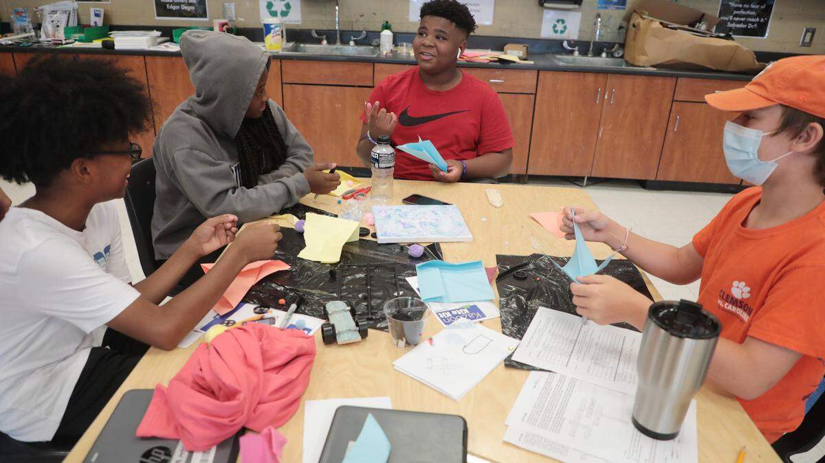 Sending your kid to summer camp doesn’t have to cost thousands. Try these local programs