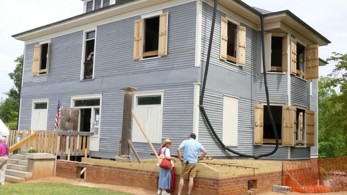 
The William Wallace Fennell House on North Confederate Avenue hosted an open house on Sunday, allowing members of the public to see how restoration work on the 105-year-old home is progressing.
