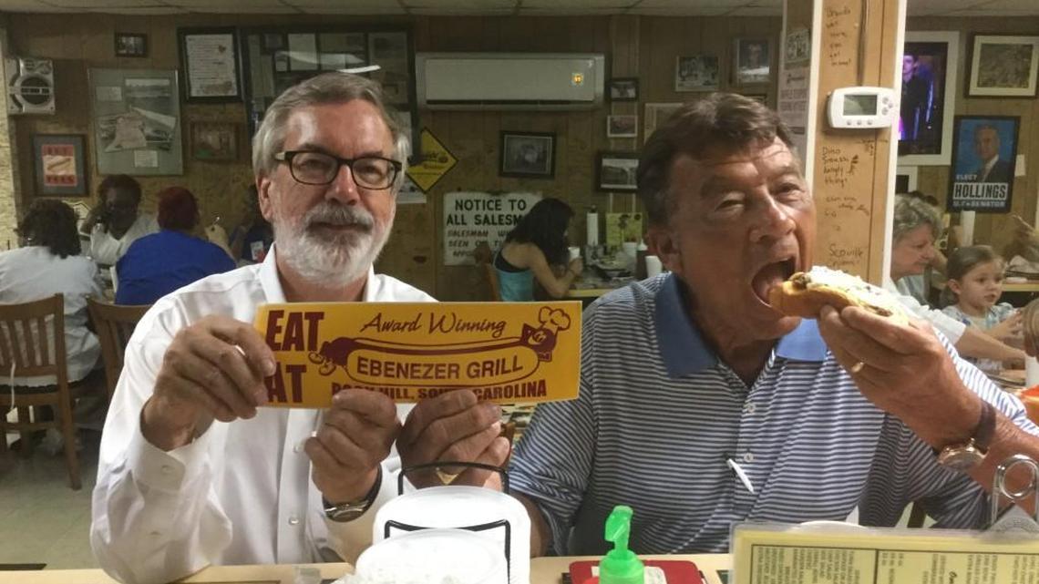 Loyd Ardrey, owner of Rock Hill’s Ebenezer Grill and its ‘giant weenie’ sign, dies