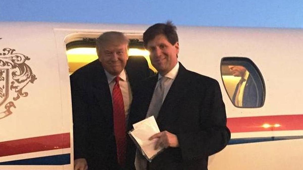 GOP presidential front-runner Donald Trump (left) and Columbia developer Bill Stern pose outside Trump’s private jet during a visit to Anderson in January.