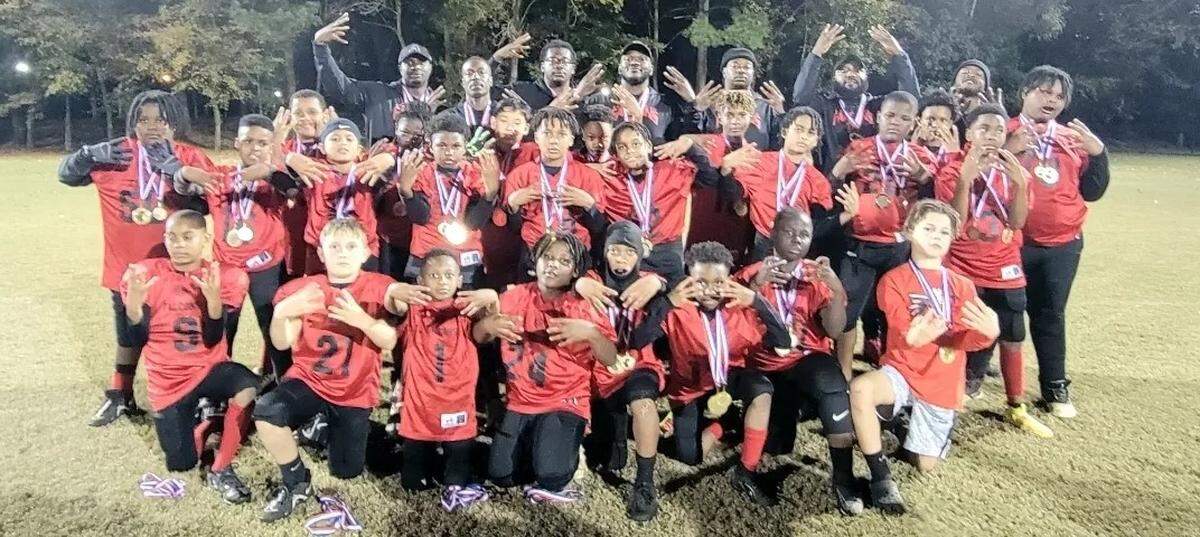 Finley Park’s Pee Wee team hasn’t lost a game in four years and is currently on a 38-game winning streak. (Players featured: Elija Heath, Clayton Dunham, Joshua Colvin, Azion Hart, Darnell Antonio Davis, Payton Hardin, Princeton Barber, Luca Martinez, Allen Thompson, Caimron White, Amare “AZ” Hall, Avant “AI” Hall, Chase Davis, Braxton Jollie, Maurice Neal Jr., Kendell Peterson, Thailan Gayton, Garrison Heyward, Jaxson Vulgamore, Tyler Gayton, Antonio Clark, Alex Johnson, Jamari Spencer, Aliyas Heard, Entre Ervin Jr.)