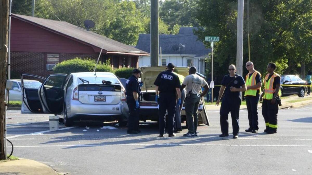 Six people were transported after a three-car crash at Heckle Boulevard and Crawford Road in Rock Hill on Wednesday afternoon. The crash completely shut down the intersection at rush hour.