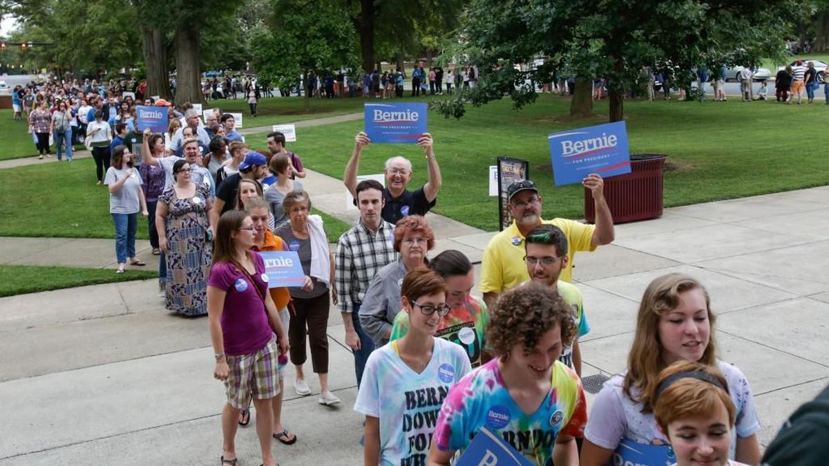 
U.S. Senator and Democratic presidential candidate Bernie Sanders (I-Vt.) holds a campaign rally at Winthrop's Byrnes Auditorium Saturday.
