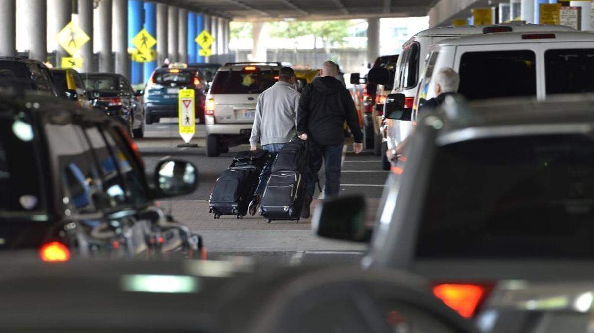 The scene at Charlotte Douglas International Airport Nov. 17. It is the Airport's busiest time of the year. CLT holiday travel broke Airport records last year, increasing by 2 percent the Tuesday and Wednesday before Thanksgiving. Airlines are predicting high numbers again this year.