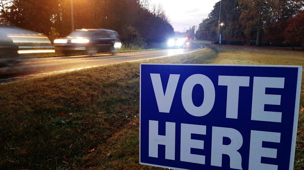 Signs along Dobys Bridge Road near Fort Mill point to a polling location Tuesday. It’s near Fort Mill Parkway, one of several areas where road improvements would be made if voters approved cent sales taxes.