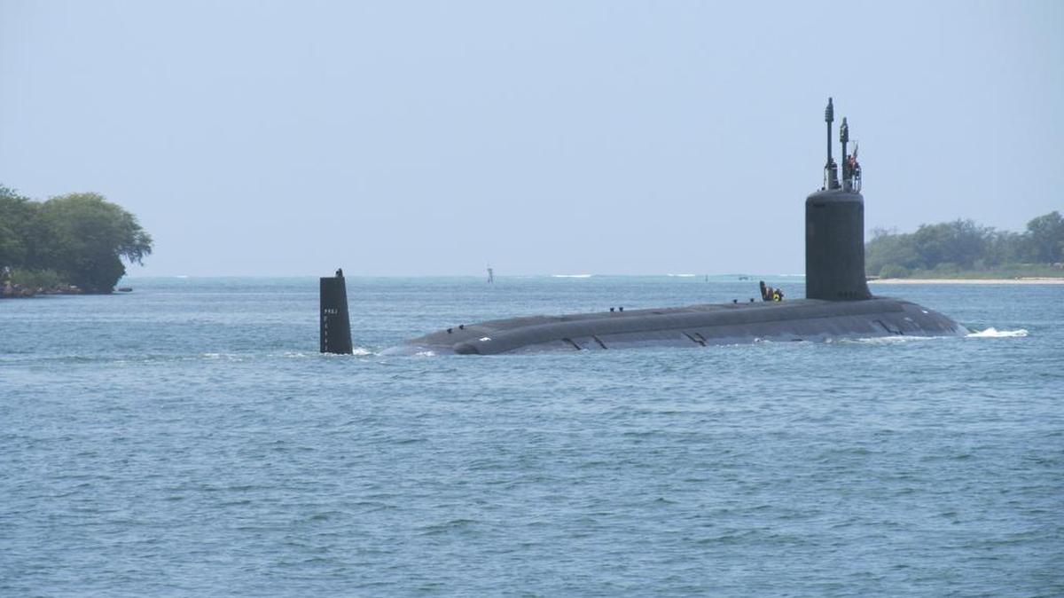 
The USS Mississippi, one of the Navy’s newest and most advanced fast attack submarines, heads out of Pearl Harbor in Hawaii on Aug. 27 to conduct training for its upcoming deployment to the western Pacific. 
