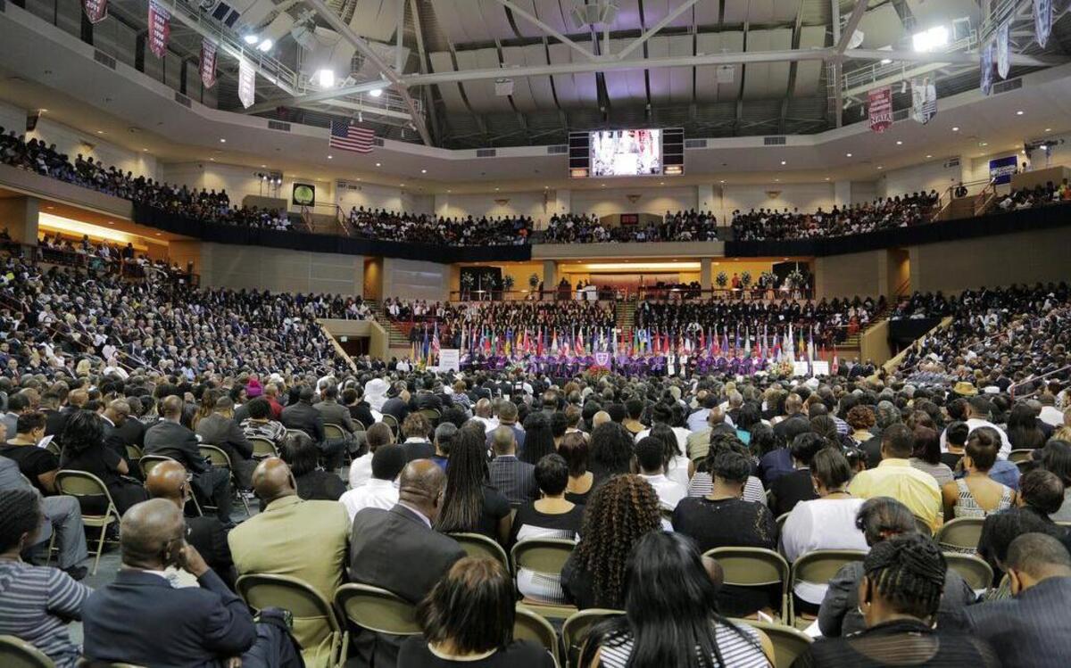 Nearly 6,000 people attended a memorial service Friday in Charleston for State Sen. Clementa Pinckney.