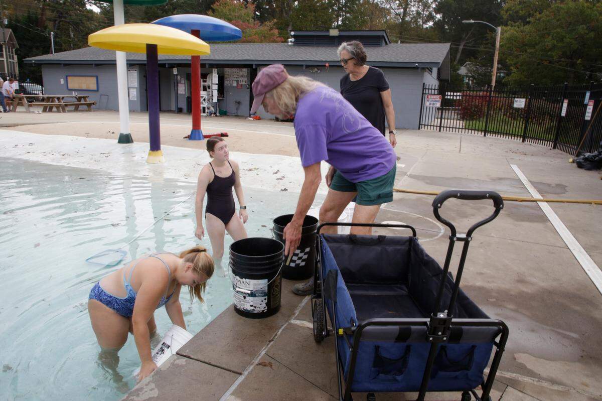 Jennings White waits for water Friday, Oct. 4, 2024 at the Black Mountain Parks and Recreation pool.