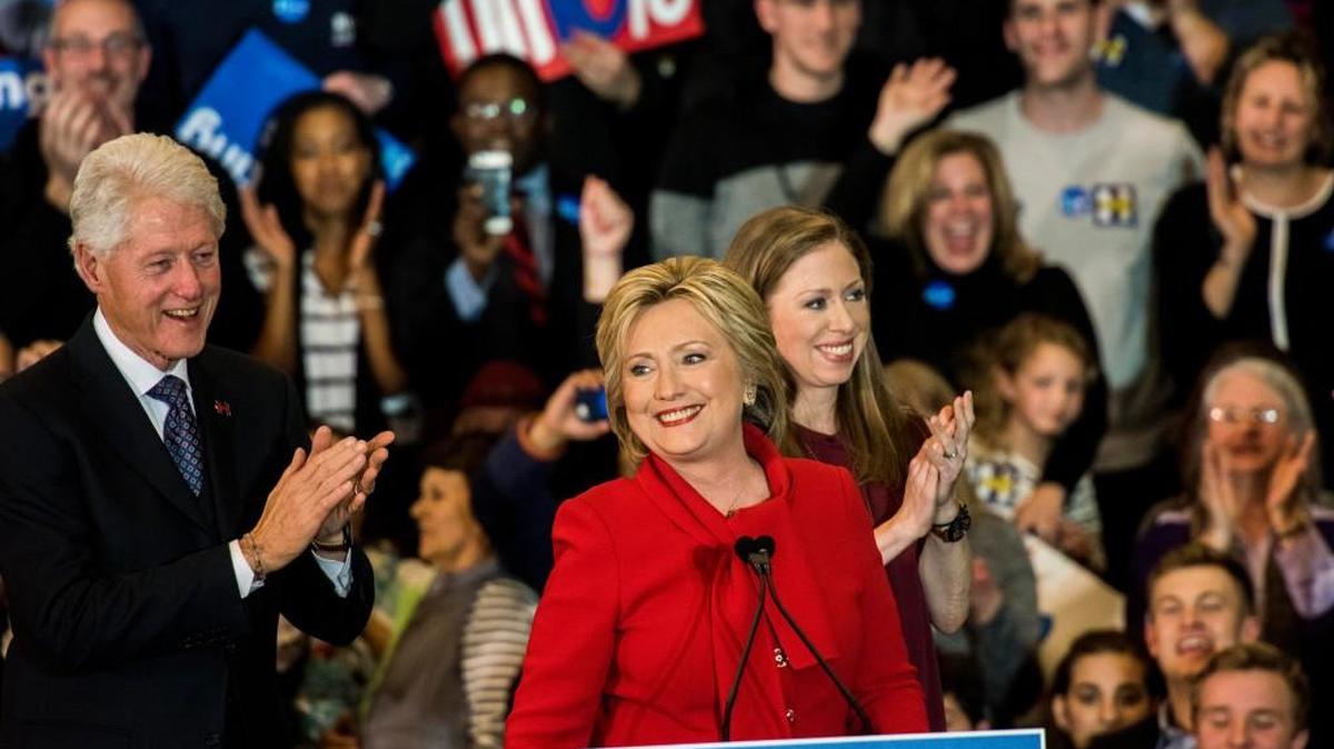 Even as Hillary Clinton has stepped up her rhetorical assault on Wall Street, her campaign and allied super PACs have continued to rake in millions from the financial sector, a sign of her deep and lasting relationships with banking and investment titans.