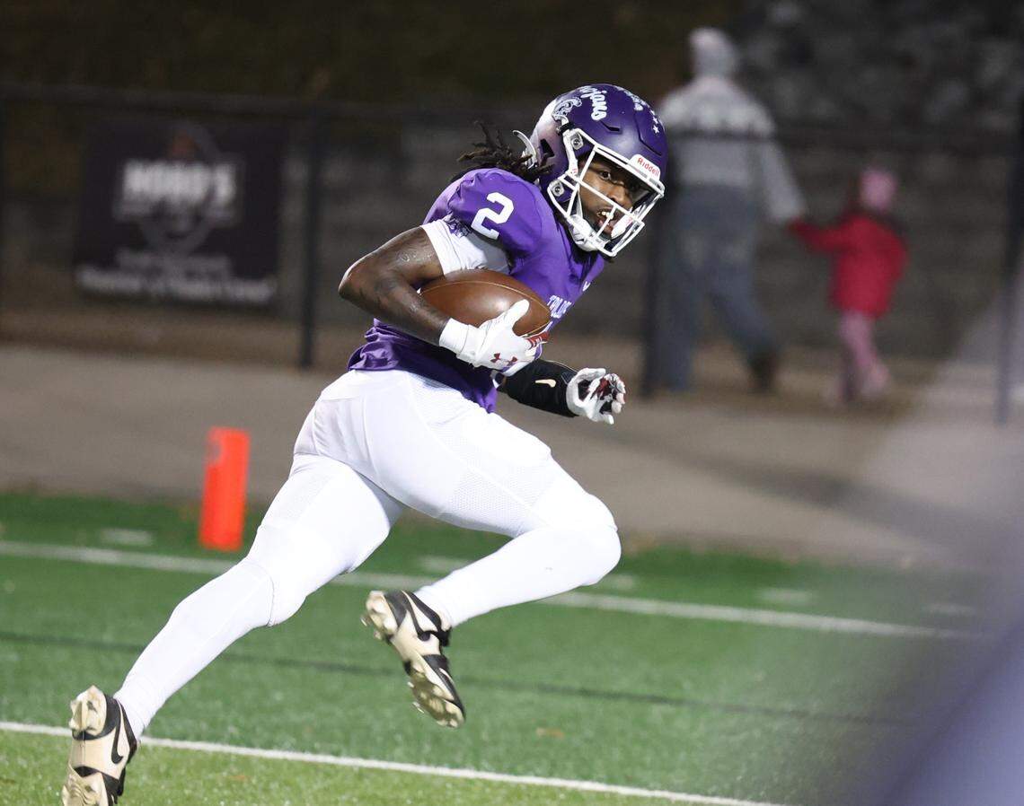 Northwestern’s heads to the endzone Friday in Rock Hill, S.C. as the Trojans take on the Greenwood Eagles.