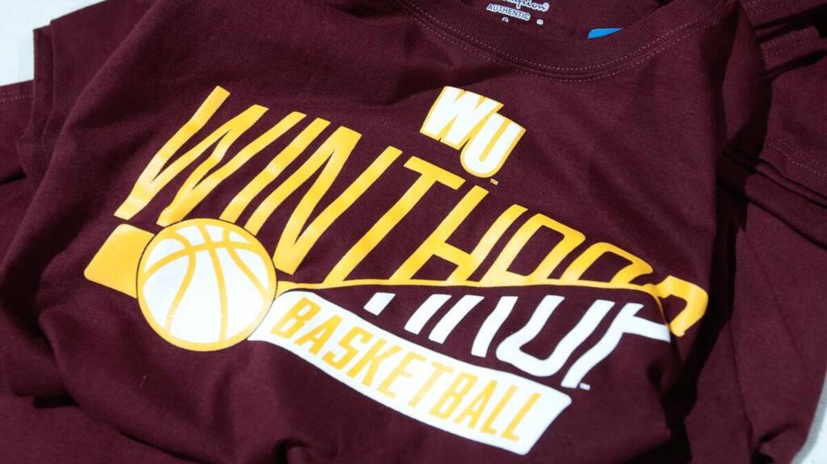 Winthrop fans gather at the Winthrop Coliseum to find out who the Eagles face as they travel to the NCAA Tournament. 3-12-2017.