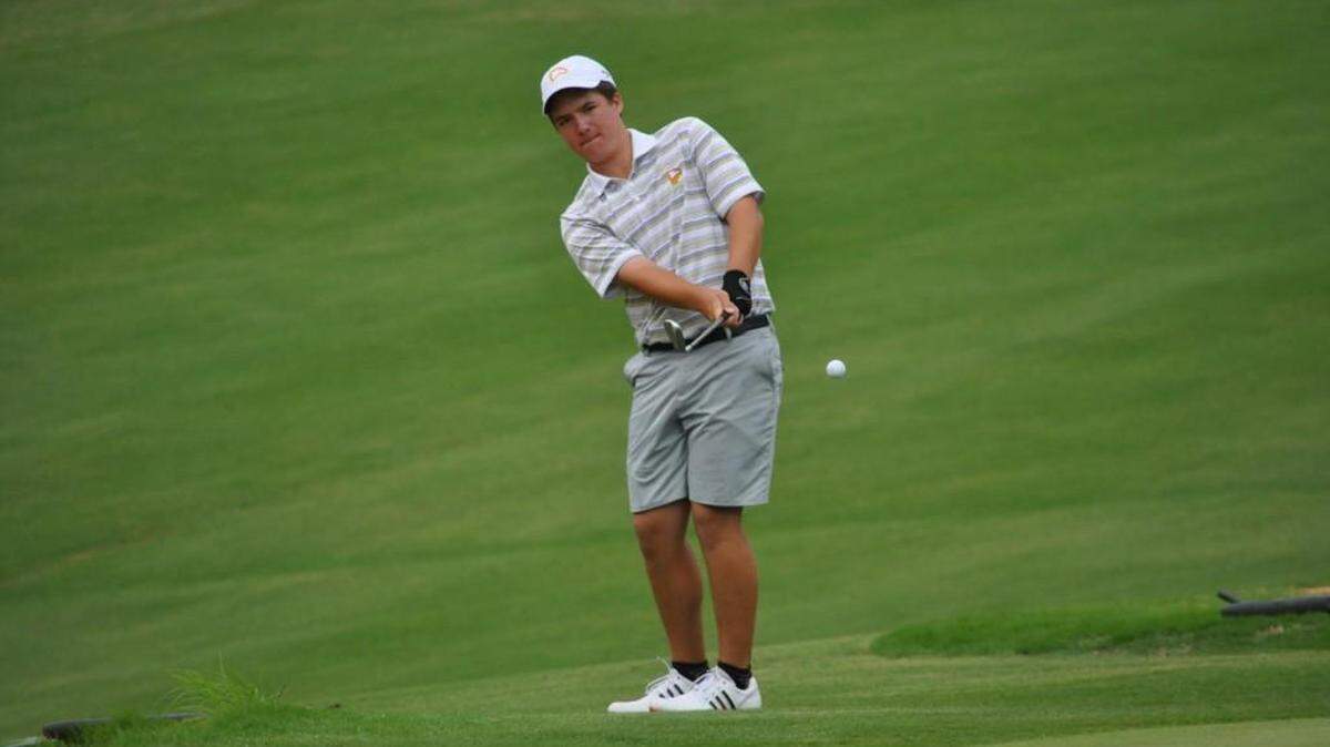 
All-American Zach Seabolt is one of seven returning players for Winthrop, which is expecting another good season of men’s golf. The Eagles open their 2015-16 campaign in Illinois.
