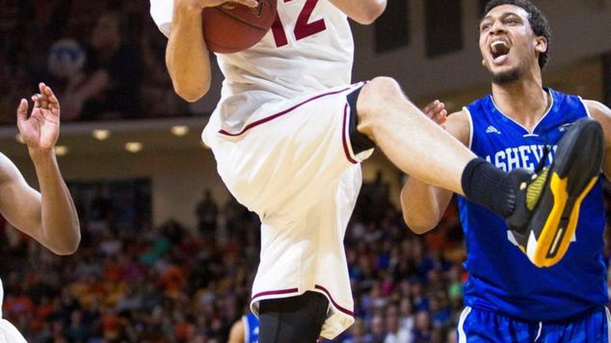 Winthrop’s Xavier Cooks is averaging just shy of nine rebounds per game this season.