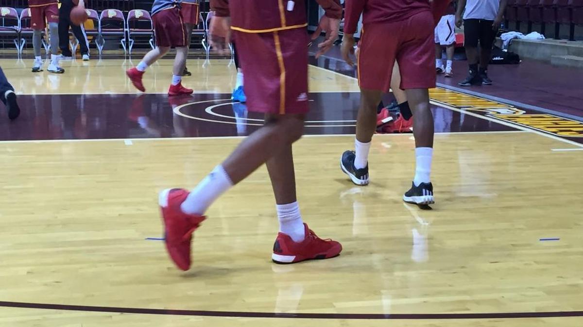 Low-top basketball shoes are on the rise in all levels of the game, and especially at Winthrop.