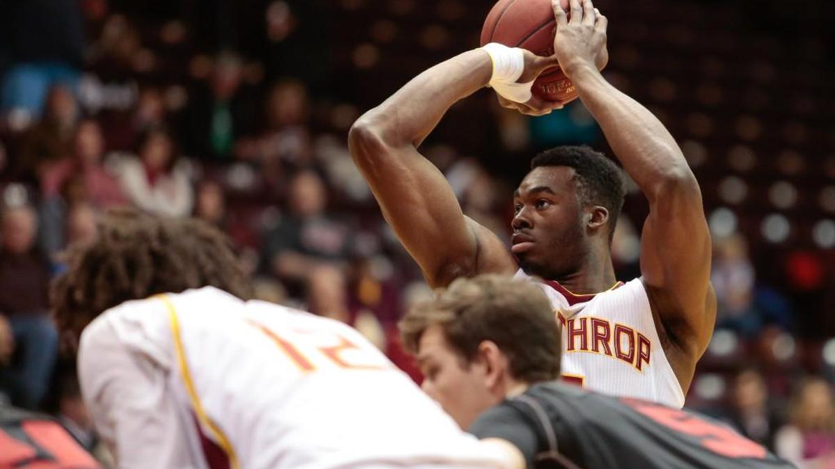 Winthrop redshirt sophomore Duby Okeke had put together several solid performances in a row but will have to wait for the next one. Okeke will be out three to five weeks with a fractured wrist, suffered during the second half of the Eagles’ loss to Georgia last week.
