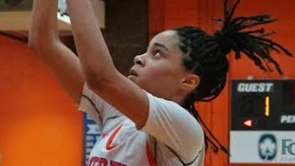 Asbelle and the Volunteers are 3rd-ranked 2A girls basketball team in the latest SCBCA Top 10 poll. (Photo by Gwynn Leaird)