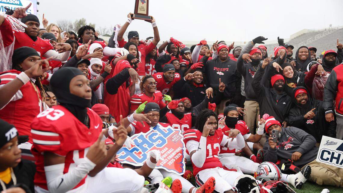Great eight! South Pointe secures latest state title with dominating performance