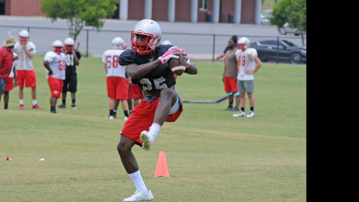 
South Pointe rising sophomore Derion Kendrick is one of a number of talented underclassmen in York and Chester counties that is already receiving heavy college recruiting interest. Clemson and Florida have offered Kendrick this summer, despite the fact he only appeared in six varsity games last season for the Stallions.
