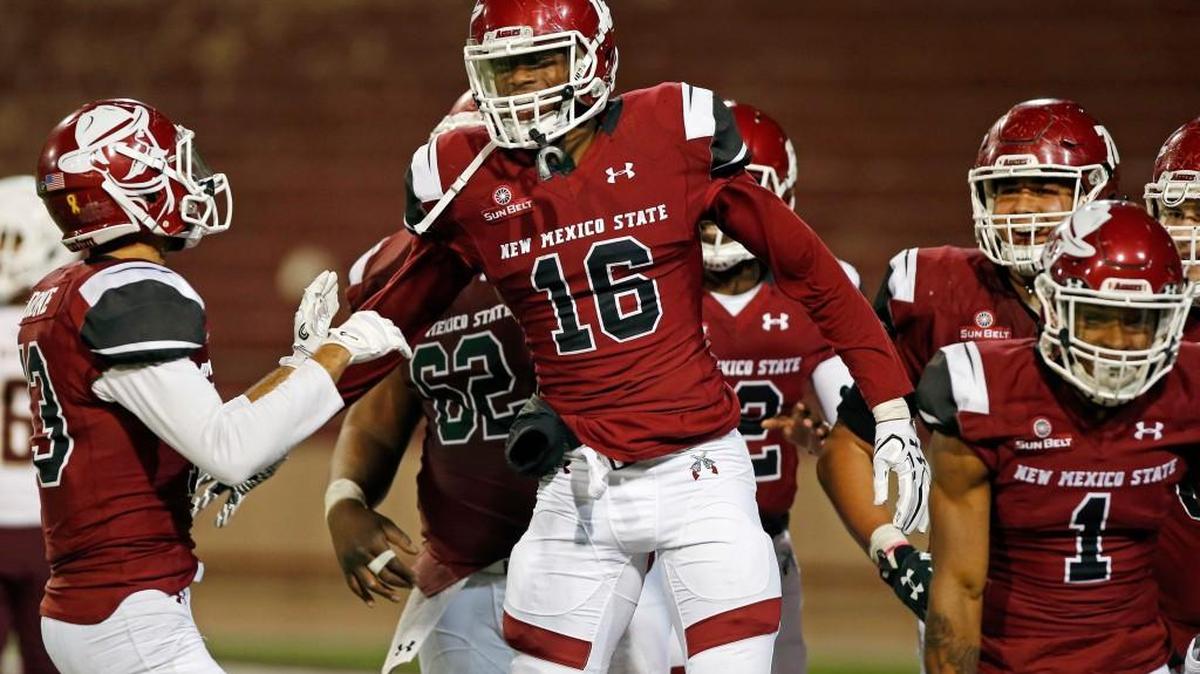 New Mexico State wide receiver Jaleel Scott (16) had another 100-yard receiving game to help the Aggies qualify for their first bowl game since 1960.