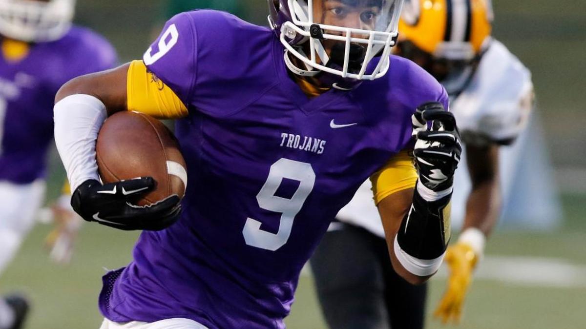 
Jordan Starkes runs for a touchdown for Northwestern on Friday against Greenwood at District 3 Stadium in Rock Hill.
