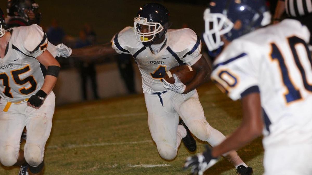 
Lancaster junior running back Ferrika Grier teams with sophomore Ant Foster to give the Bruins one of the most powerful 1-2 running back tandems in the area.
