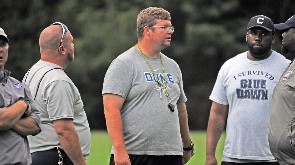 Clover coach Chad Smith is headed to take over his alma mater’s football program down in Pickens, S.C. Smith was 11-33 in four years in charge of the Blue Eagles.