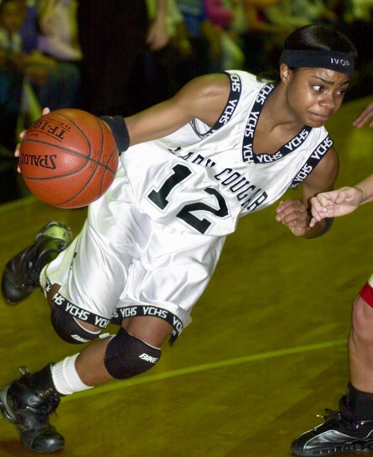 Almost no one in the Cougar Dome was aware that Ivory Latta was closing in on the single-game scoring state record, including Latta herself.