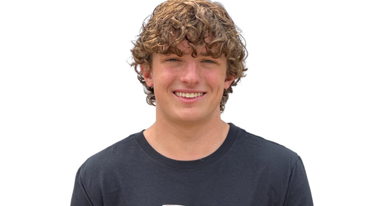 Crenshaw, a senior at Rock Hill, finished top-3 in two events at a swim meet including South Pointe, Riverwalk, Nation Ford and Northwestern on Aug 24.