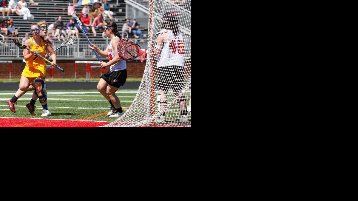 
Fort Mill’s Erica Powell works toward the goal as Nation Ford hosts Fort Mill in girls’ high school lacrosse Saturday.
