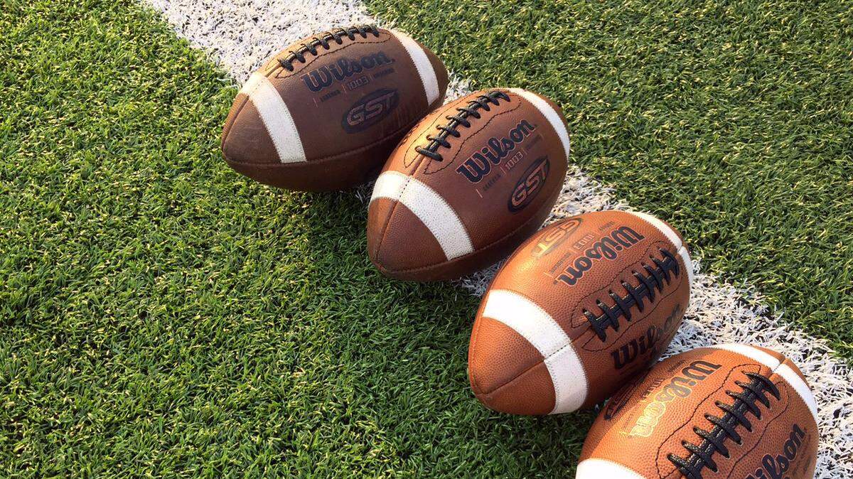 Lake Norman scored a touchdown in the fourth quarter to edge North Mecklenburg 7-6.
