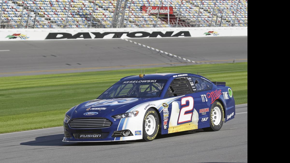 
In recent years, NASCAR officials have gone to great lengths working on what makes good racing. It’s made changes to the Sprint Cup Series cars’ aerodynamic packages that it hoped would put the sport on the path toward “better racing.”

